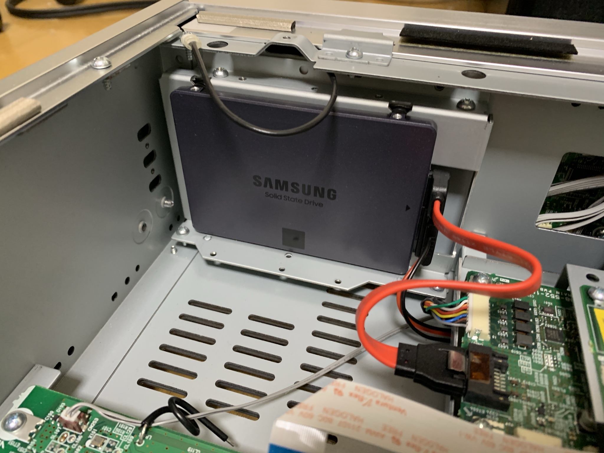 SONY HAPZ1ESのHDDをSSDに交換してみた。 さいおんじさんちのぶろぐ